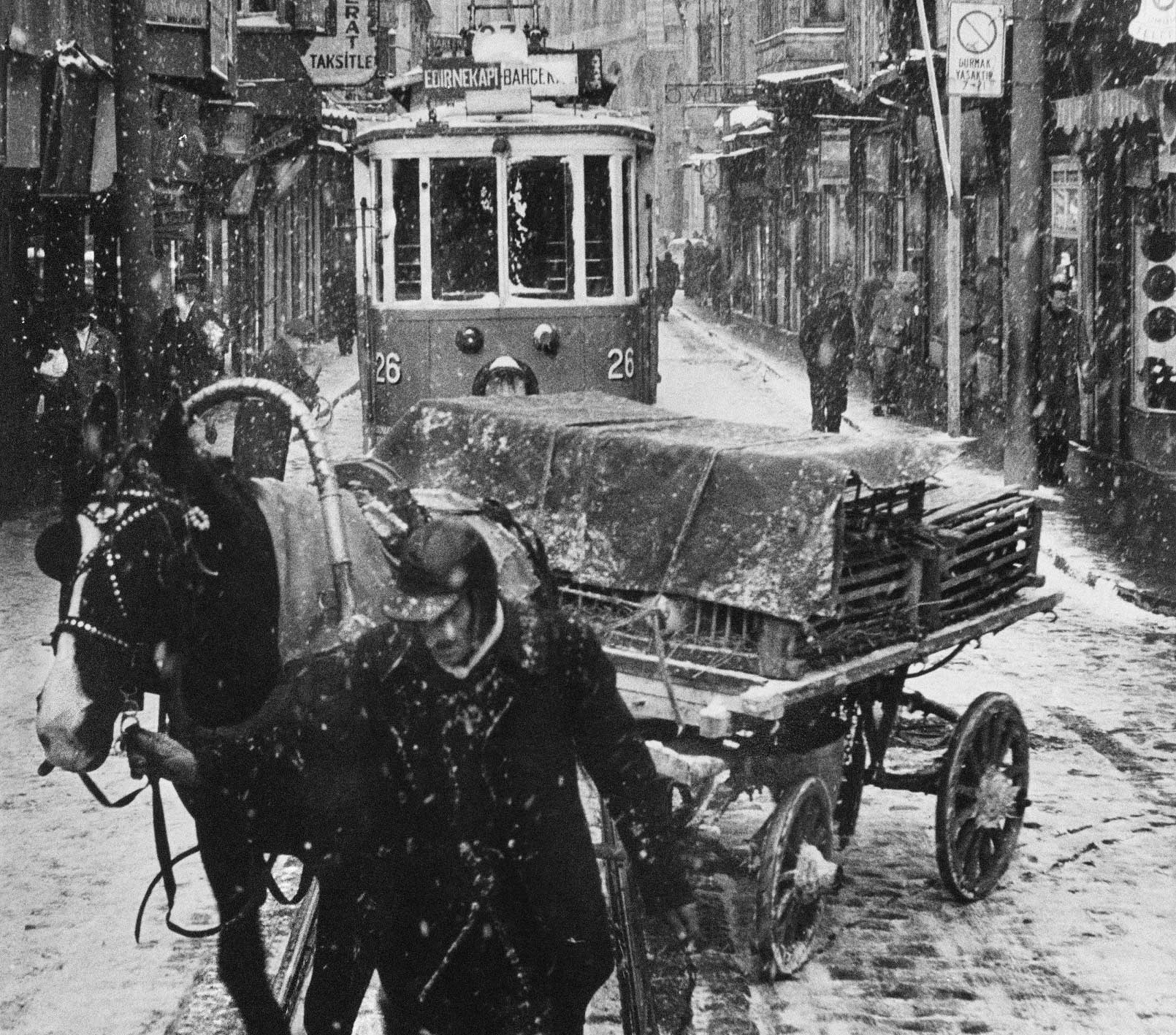 İki Arşiv, Bir Seçki: Ara Güler’in İzinde İstanbul